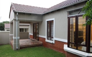 2 Bedroom Townhouse in Broadacres