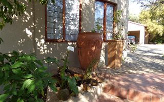 2 Bedroom House in Lonehill