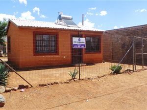 2 Bed House in Orange Farm
