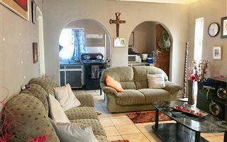 3 Bedroom House in Vanderbijlpark CW6