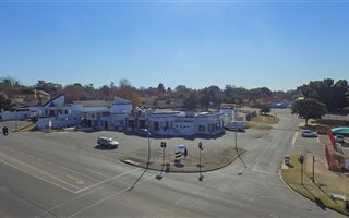Commercial space in Hazeldene