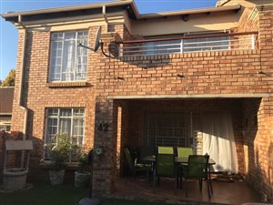 3 Bed Duplex in Moreleta Park
