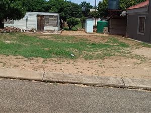395 m² Land available in Louis Trichardt