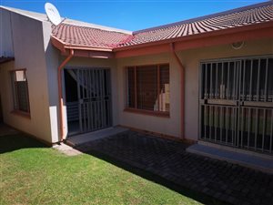 5 Bed House in Southdale