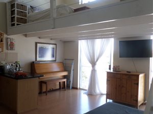 2 Bed Apartment in Tableview
