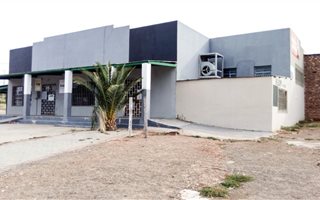 920 m² Commercial space in Willowmore