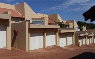 3 Bedroom Townhouse in Westdene
