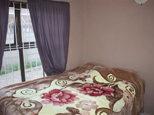 2 Bed Apartment in Brackenfell Central
