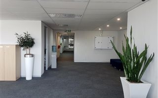 634 m² Industrial space in Chloorkop
