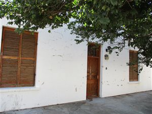3 Bed House in Graaff Reinet