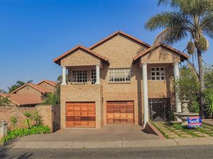 4 Bed House in Sterrewag