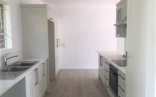 3 Bedroom House in Lyme Park