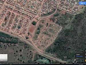 300 m² Land available in The Orchards