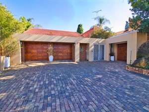 3 Bed House in Dowerglen