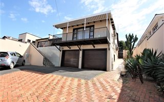 3 Bedroom House in Umhlanga Rocks