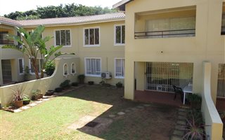3 Bedroom Simplex in Sunningdale