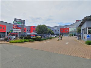 1207 m² Commercial space in Ferndale