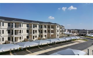 2 Bedroom Apartment in Carlswald Estate