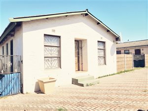 3 Bed House in Scottsdene