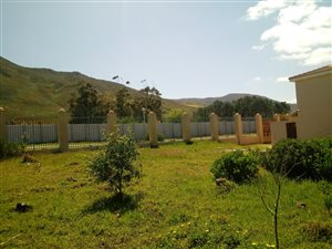 351 m² Land available in Kleinmond