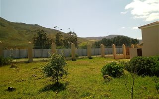 351 m² Land available in Kleinmond