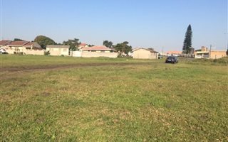 654 m² Land available in Esikhawini