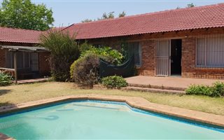 4 Bedroom House in De Klerkshof
