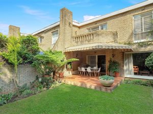 3 Bed Townhouse in Sunset Acres