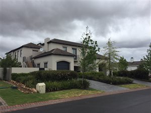 5 Bedroom House in Val de Vie