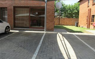 2 Bedroom Apartment in Heidelberg Central