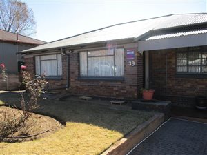 2 Bed House in South Hills
