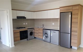 1 Bedroom Townhouse in Modderfontein