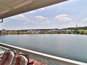 3 Bed Apartment in Erasmus Park