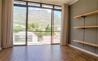 2 Bedroom Apartment in Gardens