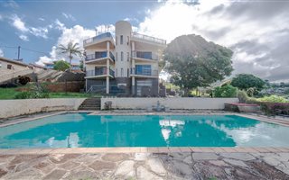 6 Bedroom House in Stanger Heights