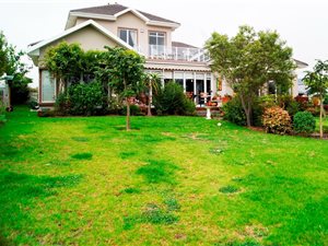 4 Bed House in Kraaibosch