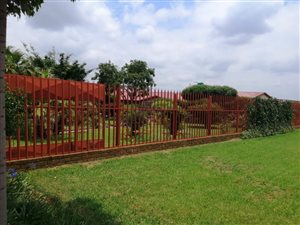 2.5 ha Farm in Westonaria