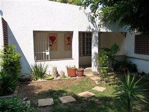 1 Bedroom Garden Cottage in Craigavon