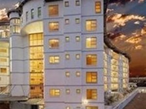 2 Bedroom Apartment in Riviera