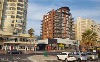 2 Bedroom Apartment in Strand Central