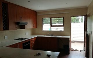 3 Bedroom Cluster in Mondeor
