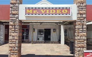90 m² Commercial space in Langebaan Central