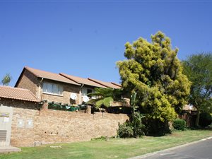 2 Bed Apartment in Sundowner