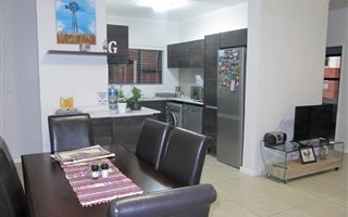 3 Bedroom Apartment in Greenstone Crest