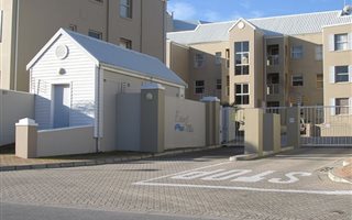 3 Bedroom Apartment in Diaz Beach