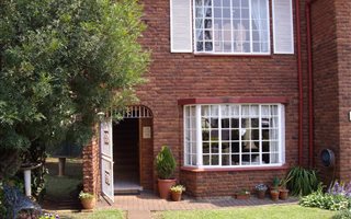 2 Bedroom Duplex in Hayfields
