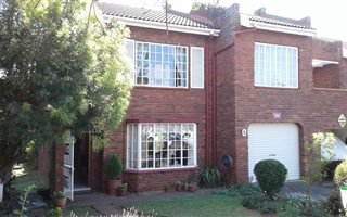 2 Bedroom Duplex in Hayfields