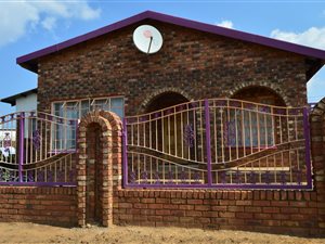 3 Bedroom House in Ikageng