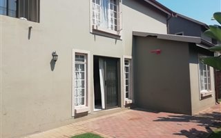 3 Bedroom Duplex in Boksburg Central