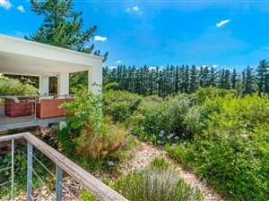 3 Bed House in Erinvale Estate